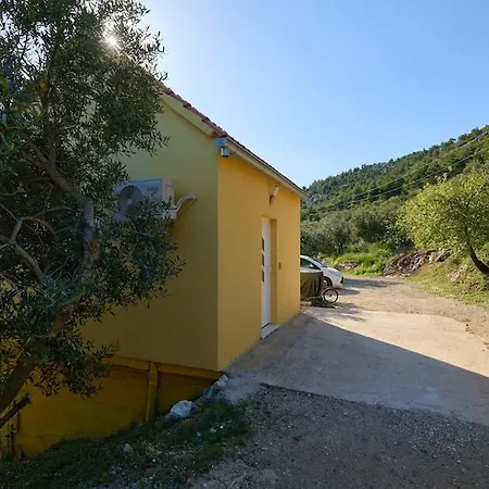 Dora&paulo Sweet Countryside Apartment *